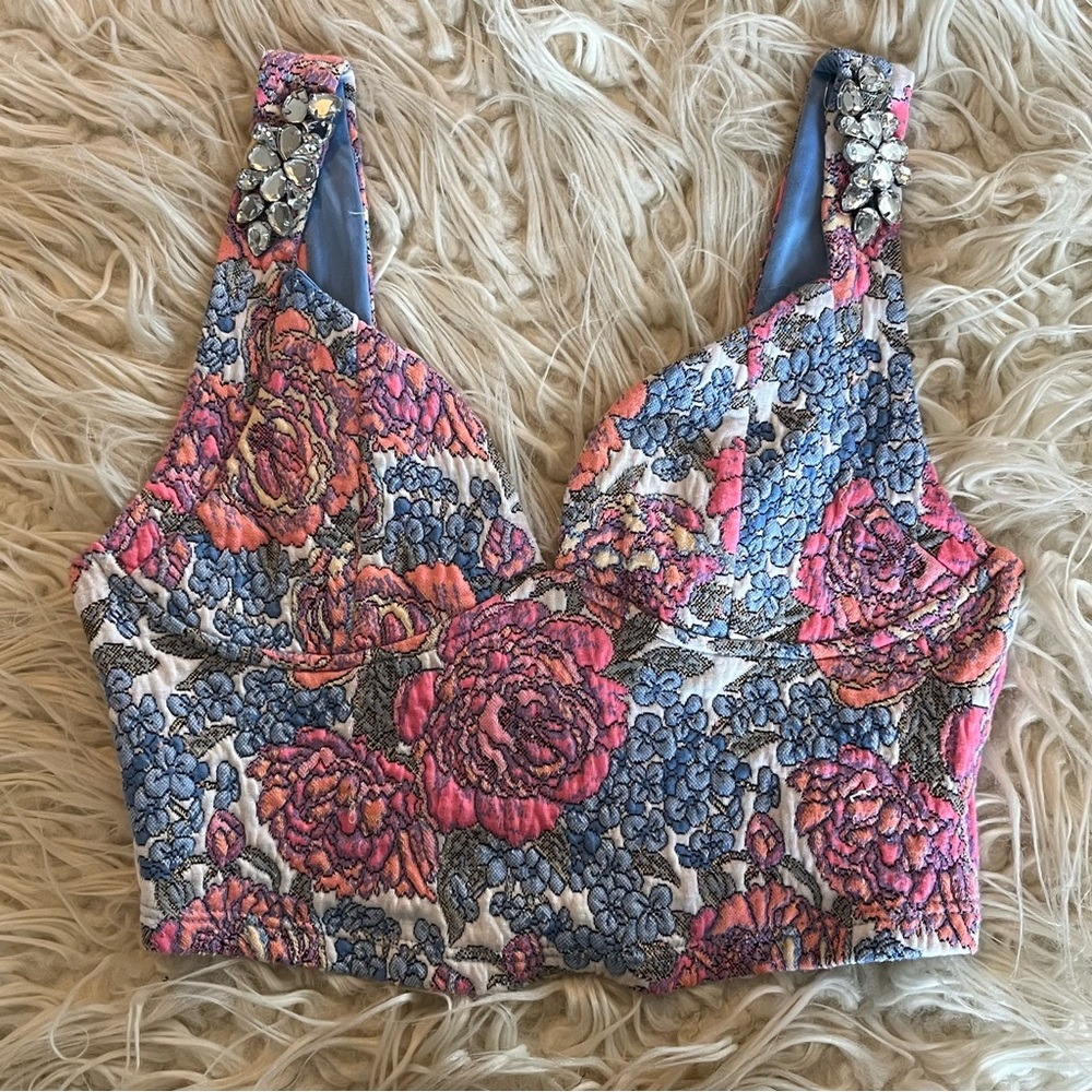 Zara Floral Embellished Crop Top w/rhinestones Medium